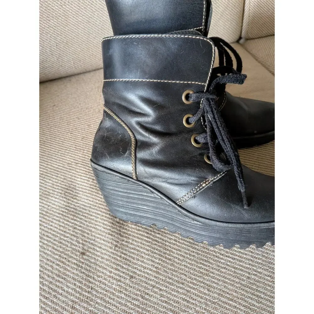 FLY LONDON black wedge heeled boots lace up 7.5 MED Funky